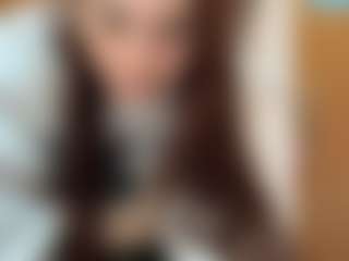 Kira's Live Sex Cam Show