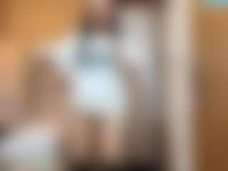 Kira's Live Sex Cam Show
