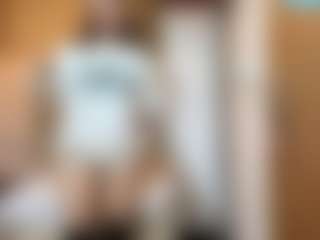 Kira's Live Sex Cam Show