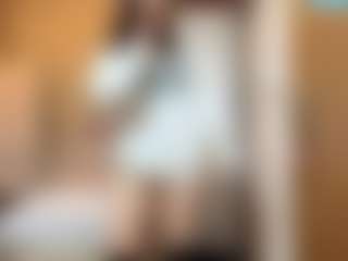 Kira's Live Sex Cam Show