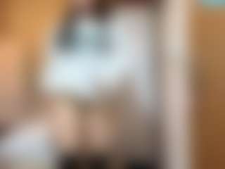 Kira's Live Sex Cam Show