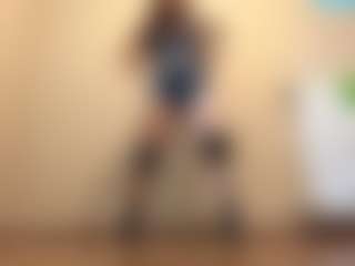 Kira's Live Sex Cam Show