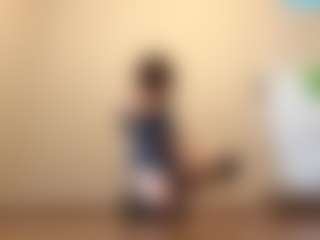 Live cam show with Kira - Erotic Dance on Fling VIP Chat