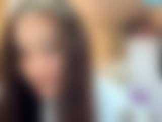 Kira's Live Sex Cam Show