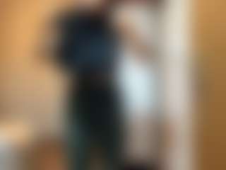 Kira's Live Sex Cam Show