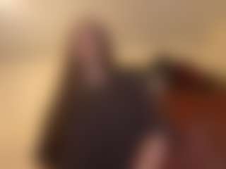 Kira's Live Sex Cam Show