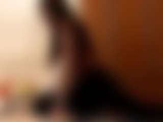 Kira's Live Sex Cam Show