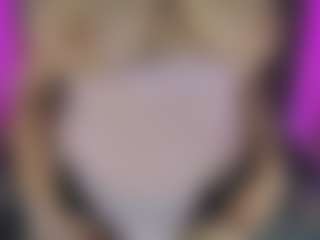 Live cam show with amy-fordd - Fingering Brown Hair on Camsoda