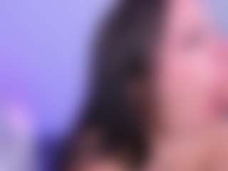 Anniechan's Live Sex Cam Show