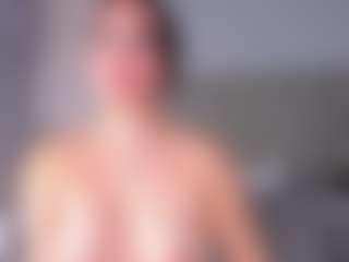 Anniechan's Live Sex Cam Show
