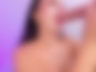 Anniechan's Live Sex Cam Show