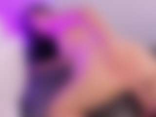 Anniechan's Live Sex Cam Show