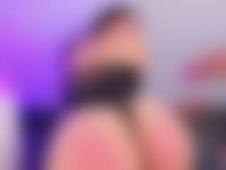 Anniechan's Live Sex Cam Show