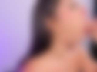 Live cam show with Anniechan - Flashing on CamSodaAdn