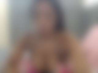 Live cam show with DannaBuccelli - Strip Brown Hair on galaxygirlnitro.com