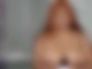 Live cam show with LizzieMills - BBW on alttransgirls