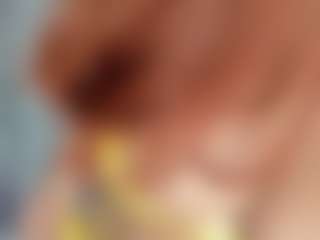 Live cam show with LizzieMills - New Lovense on Adult Interactions
