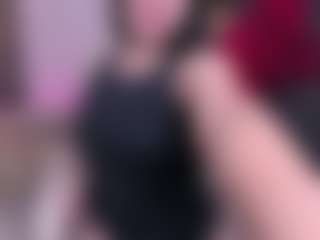 Live cam show with Sienna-Aniston - Foot Fetish on CamSextacy