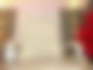Live cam show with Sienna-Aniston - Bikini on SinfulBabes