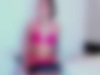 Live cam show with Violett-Ward - Smoking on Camsoda