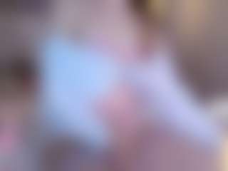 Live cam show with lunavelle - Smoking on Camsoda