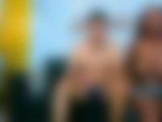 Live cam show with PartyWithMedellins - Teen (18+) on AdultVida.com