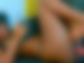 PartyWithMedellins's Live Sex Cam Show