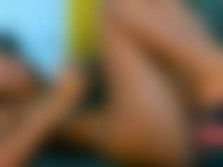 PartyWithMedellins's Live Sex Cam Show