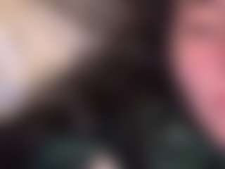 queenaurabaee's Live Sex Cam Show