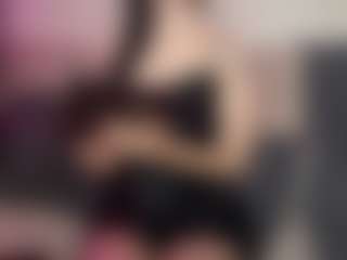 Live cam show with ShakitaRanft - Eating Pussy on googirlz