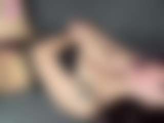 Show de cam en vivo con ShakitaRanft - Smoking en Camsoda