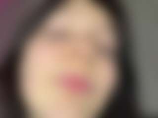 Live cam show with Mikki - Dirty Talk on Soda Cam