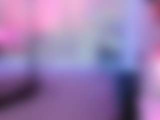 Live cam show with Dolllface - Trimmed Asian on CamClone