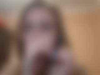 Live cam show with AmadaRygiewicz - Squirt Teen (18+) on CamClone