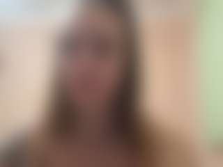 Live cam show with AmadaRygiewicz - Natural on CamwithHer