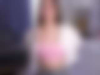 Live cam show with ameliamelly - Facial on TeamSkeetLive