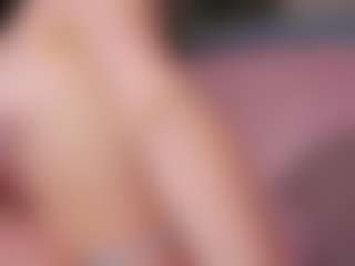 Live cam show with ameliamelly - Athletic Ebony on liverealitysex.com