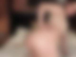 Live cam show with ameliamelly - Granny on Camsoda