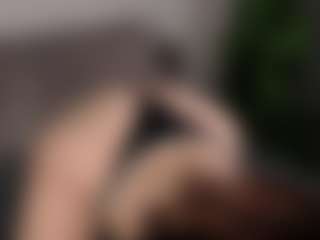 Live cam show with ameliamelly - Upskirt on SinfulBabes