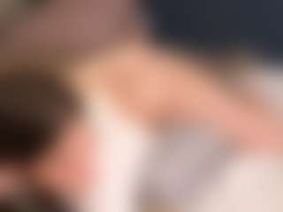 Live cam show with ameliamelly - Green Eyes on https://playwithruby.com