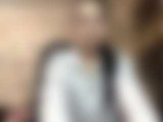 Live cam show with AraWyett - Tongue on https://playwithruby.com