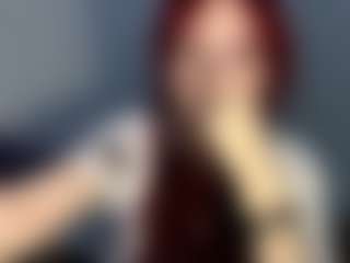 Live cam show with DrusillaLarkey - Brown Hair Toys on 1on1-livenow