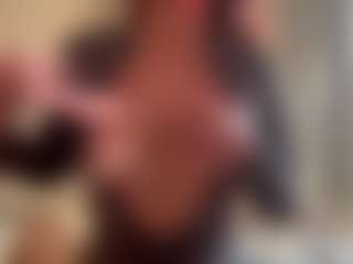 HoaStarratt's Live Sex Cam Show