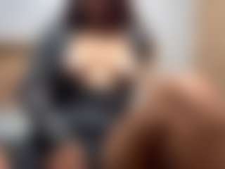 Live cam show with HoaStarratt - Tease on fapnchat
