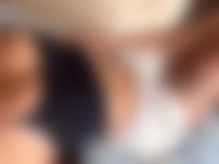 HoaStarratt's Live Sex Cam Show