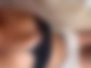 HoaStarratt's Live Sex Cam Show