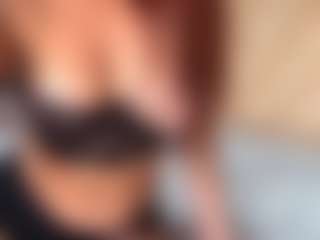 HoaStarratt's Live Sex Cam Show