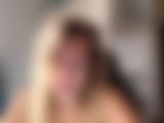 Live cam show with JacquettaKaleel - New Shaved Pussy on madthumbs