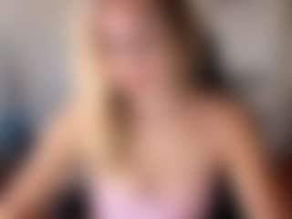 Live cam show with JacquettaKaleel - Spank Mature on Camsoda