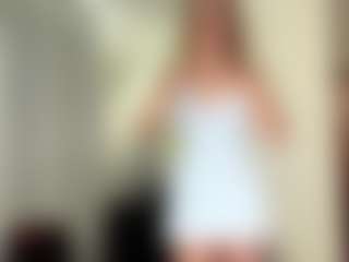 Live cam show with JacquettaKaleel - Average on googirlz